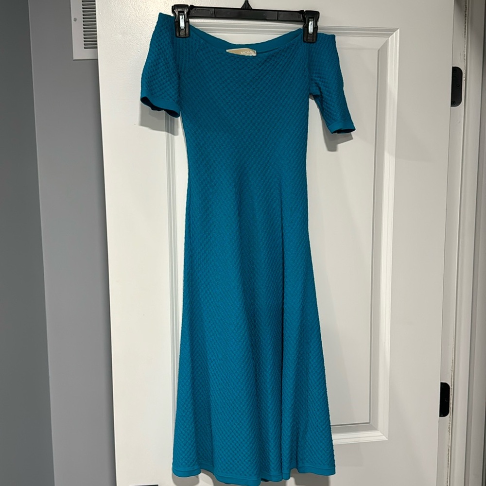 Michael Kors off the shoulder dress in Teal/blue color